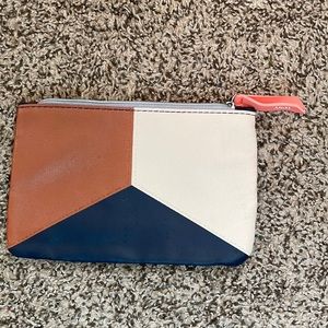 Tricolor makeup bag